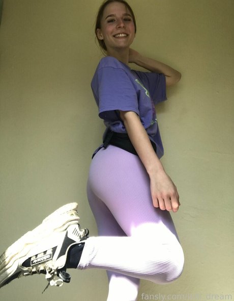 lolli dream erotische nackte bild