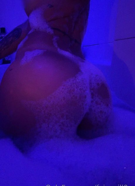 Fairy Willow schauspielerin erotische bilder