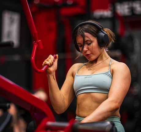 Mia Andrew pornografische archiv