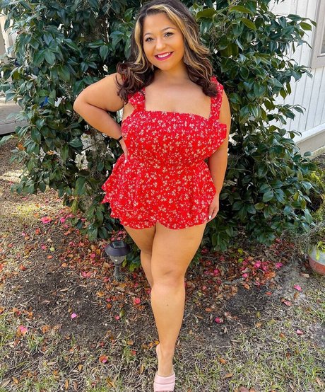 große brustwarzen nur fans sexy perfekte foto