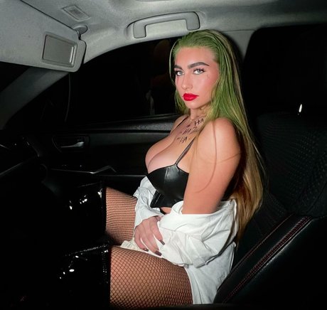 Trinityy Rain erwachsene pornografische galerie