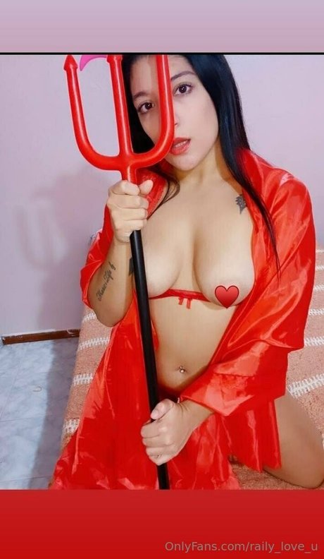 milf-strip onlyfans erotische freie bild