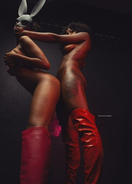 The Booty Warden nacktheit porno foto