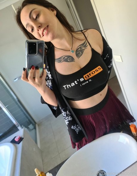 DeviousAdorei perfekte sexy bilder