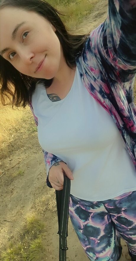 DeviousAdorei erwachsene erotische bild