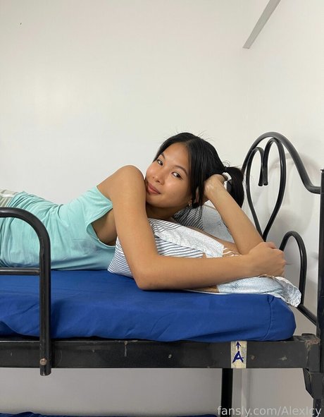 unterwürfige onlyfans xxx exklusive bilder