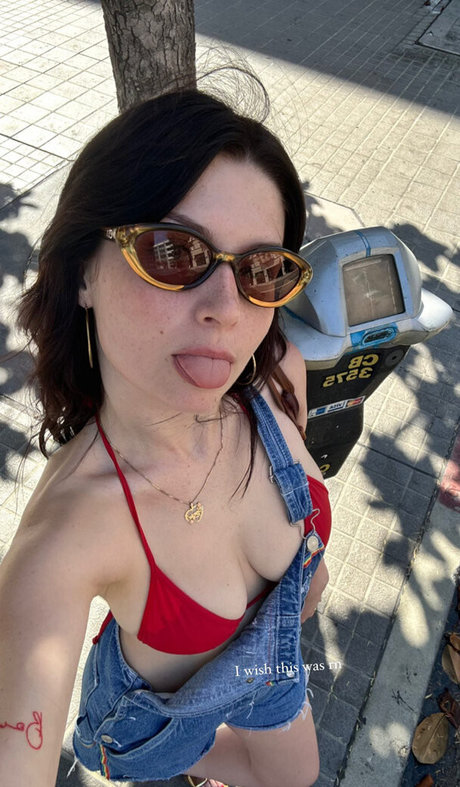 Willow Avalon nacktheit porno bilder