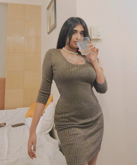 Ruchika Tandon kostenlose akt galerien