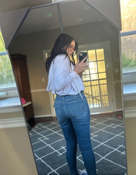 RandomJocelyn freie nackte bilder