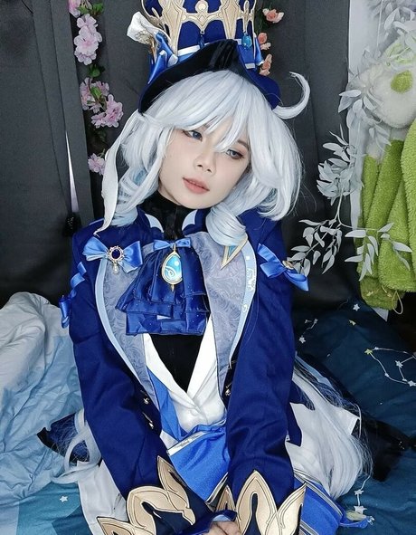 Ann Mariel Tayo hd top bild