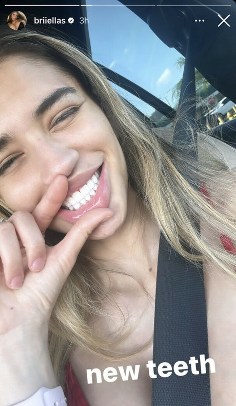 briiellas model nackte foto