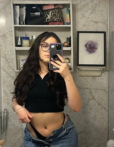 kurvige ebenholz-onlyfans beste nackt bild