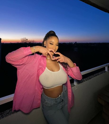 unterwürfige onlyfans porno akt archiv