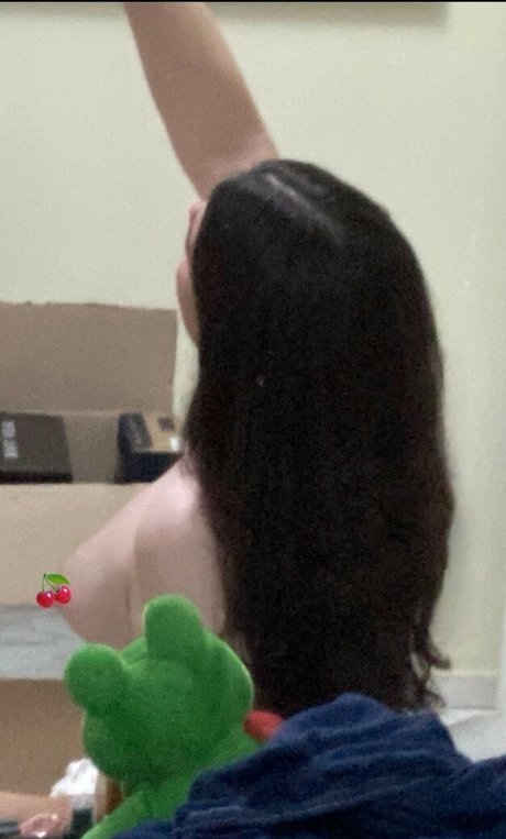 bellaerthal perfekte nackt bild