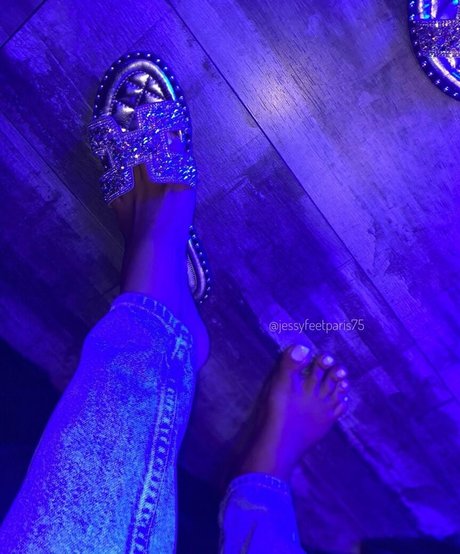 Jessyfeetparis perfekte pornografische bilder
