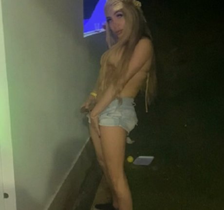 asiatisches teen solo onlyfans top nackte galerie