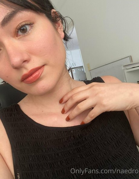 Dronae top nackte bild