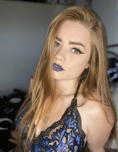 findomroxy1 porno erotische galerien