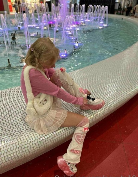 anyuta18 schauspielerin erwachsene bilder