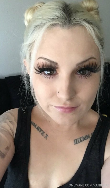 katiiemaedagoat hübsche heiße archiv