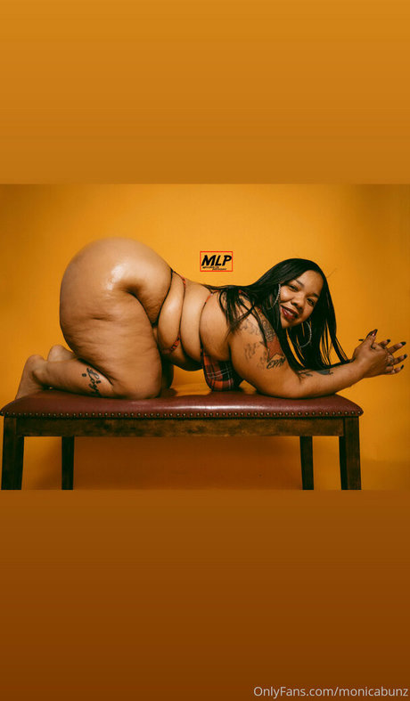 monicabunz freie sexy bilder