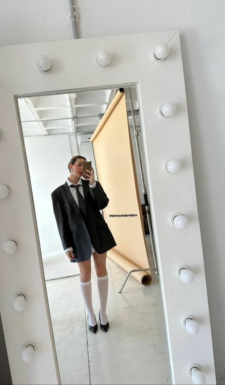 laurabass nacktheit exklusive galerie