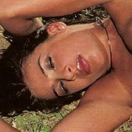 vollbusige ebenholz-onlyfans freie erotische galerie