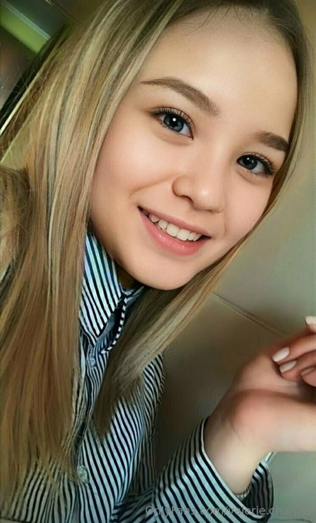 valerie chantal exklusive nackten bilder