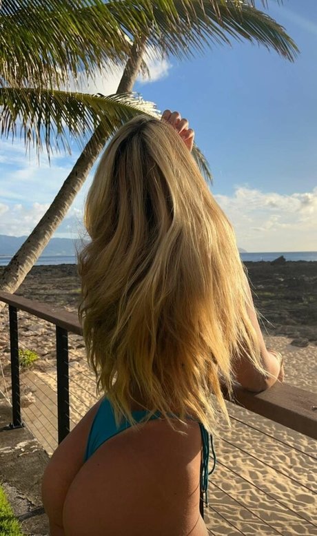 Kirra Sullivan top sex foto