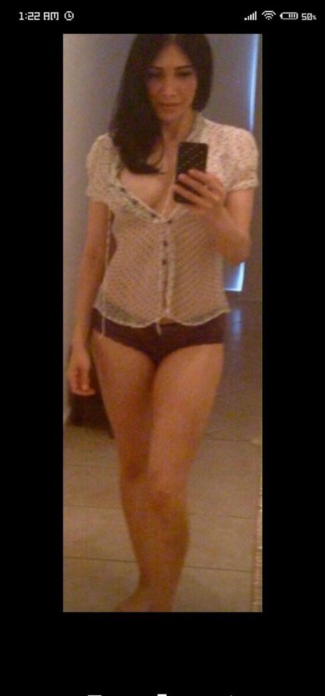 Cari 88 model pornografische galerie