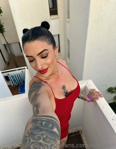 vollbusige milf onlyfans kunst perfekte bilder