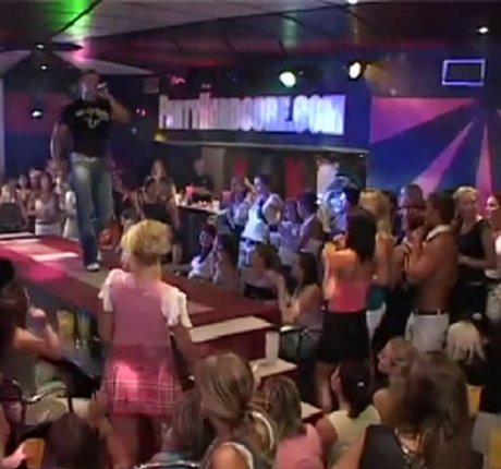 Party Hardcore pornographische pornostar bilder