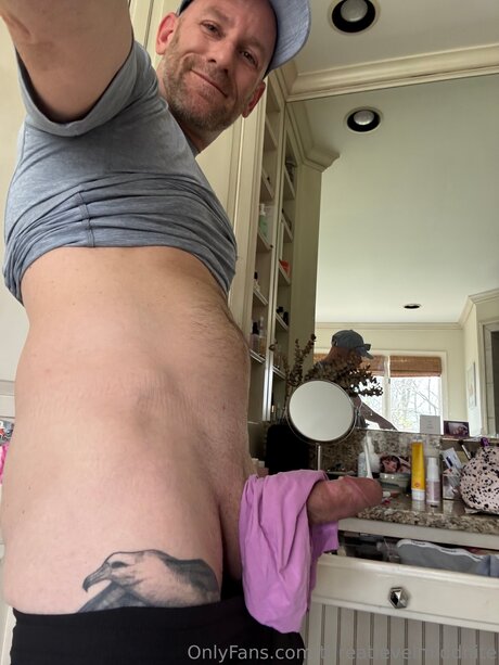 Threatlevelmiddnite model nackte galerien