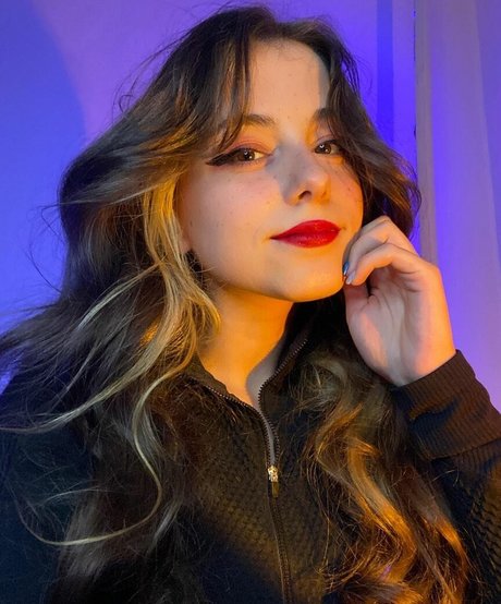 Gil Liany nackt porno foto