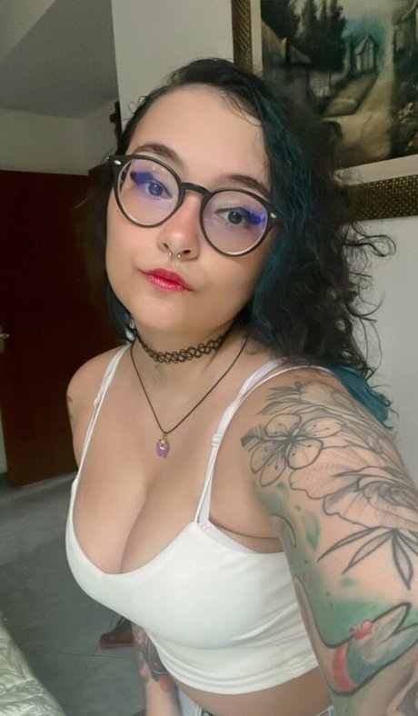 Belkitsune schöne nackt foto