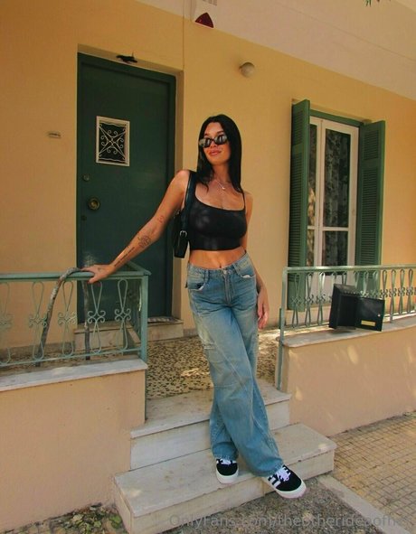 theotherideaofher erotische schöne galerien