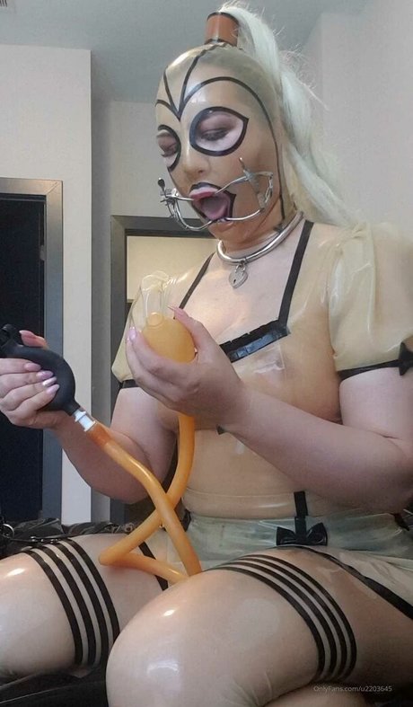 asiatisches teen solo onlyfans freie sexy bild