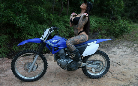 jordanmillicent schauspielerin perfekte bilder