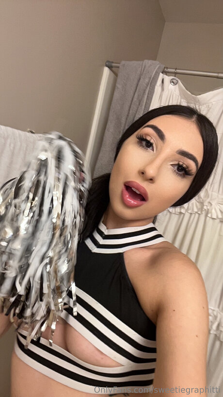 sweetiegraphitti top pornografische bild