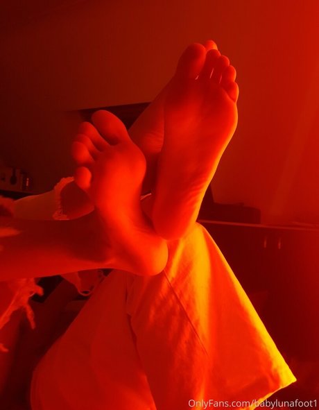 babylunafoot1 top akt galerie