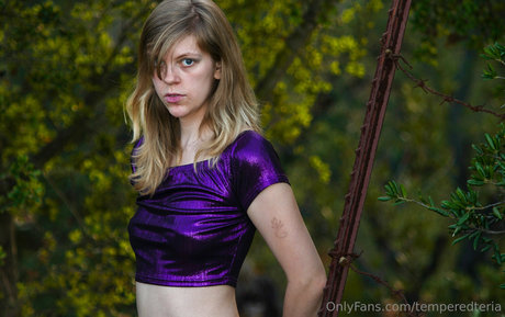 dünne asiatische teenager-onlyfans schöne xxx bilder