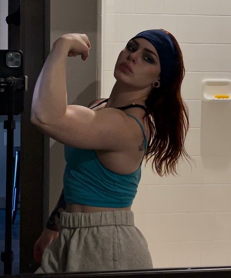 Ayshia Schisel schöne pornografische galerien