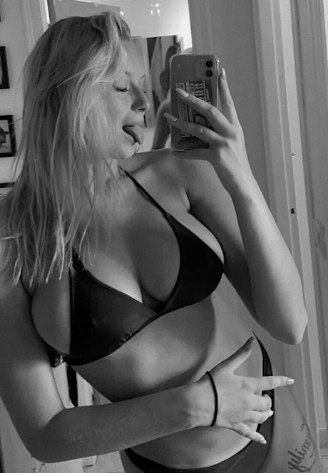 Linn Prusky porno erotische fotos