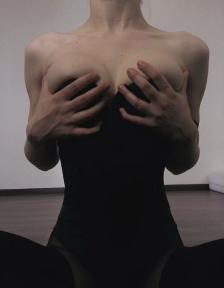 sophieinyourheart kunst nackt bilder