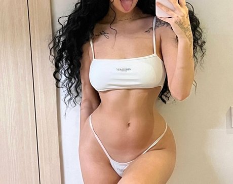 Sofigonewild freie erotische fotos