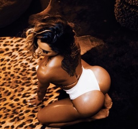 große warzenhöfe onlyfans kostenlose heiße archiv