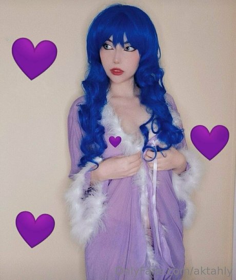 aktahly model heiße bilder