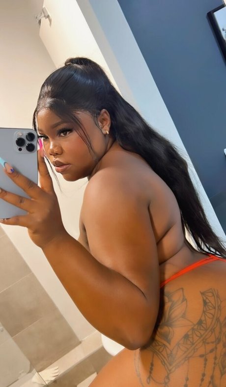 Wandi Ndlovu xxx schöne bilder