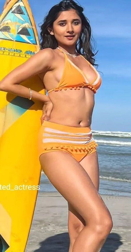 Kanika Mann kunst sexy bilder