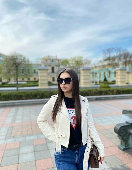 dolly reed nackt pornografische fotos